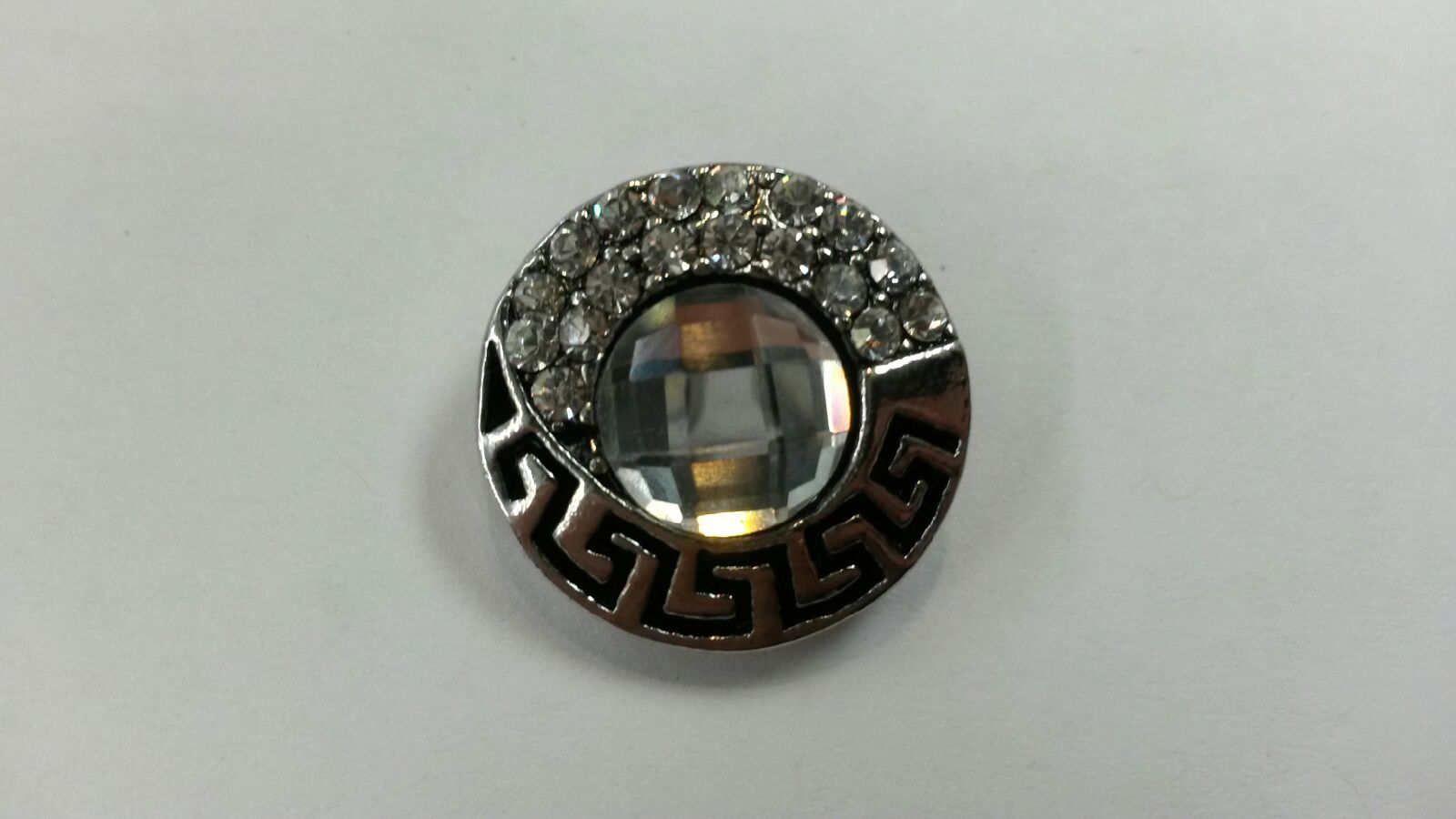Snap on Button B41