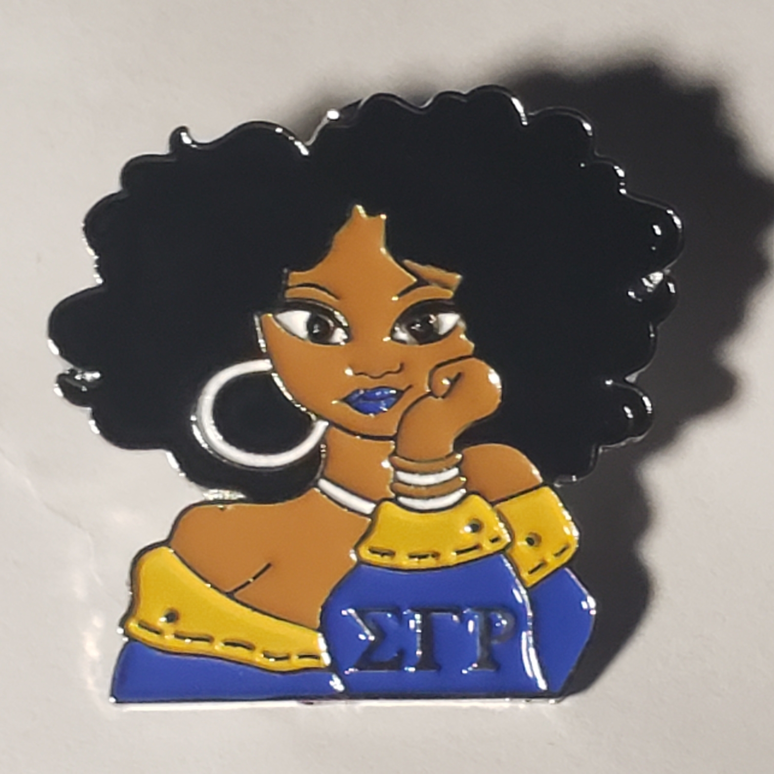 Pin Afro lady