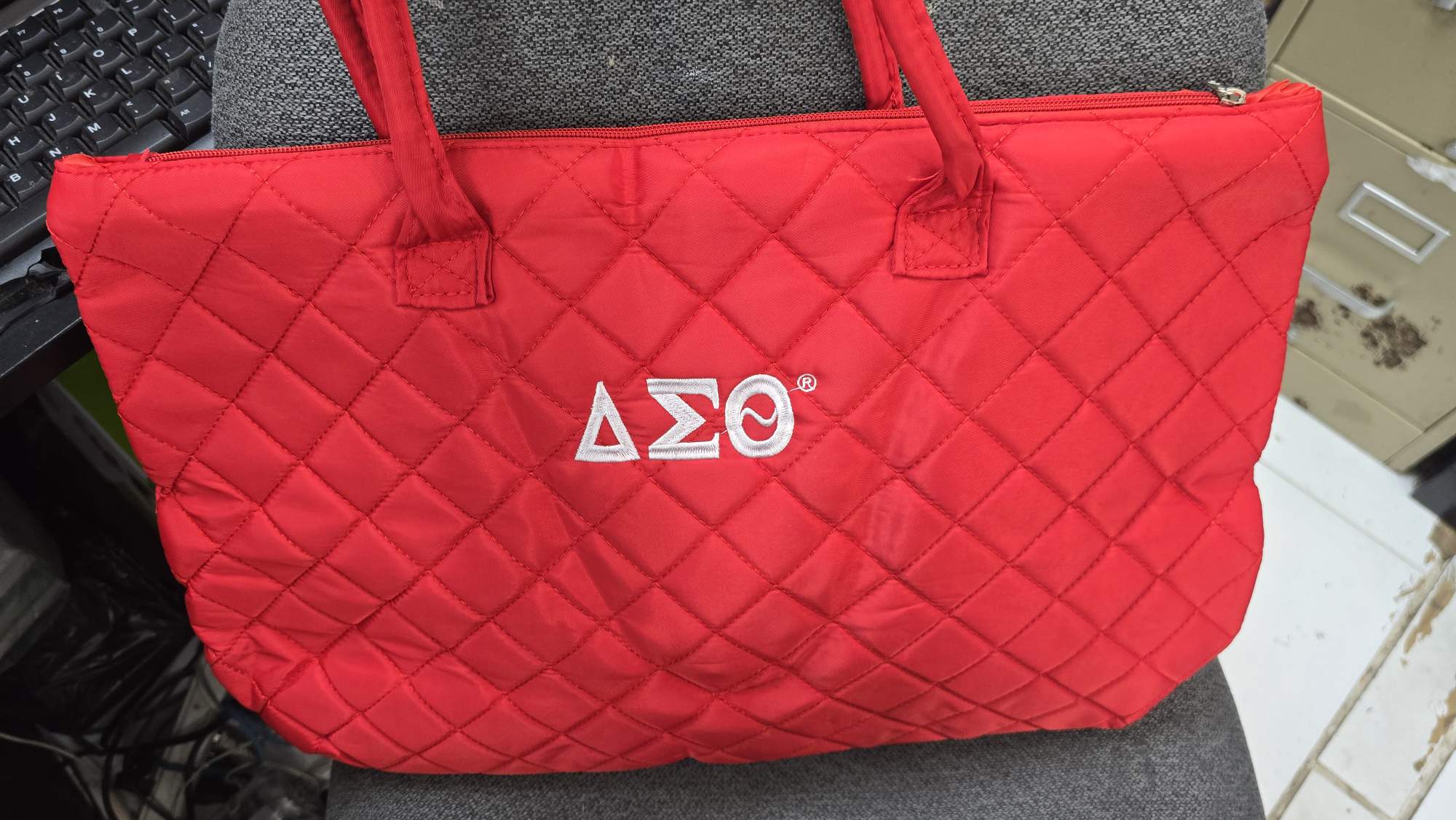 Tote bag puffed