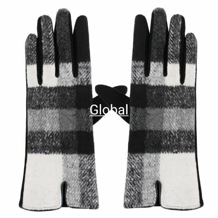 Plaid Gloves White and Black